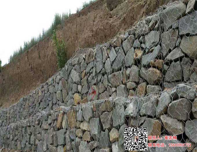 石籠網擋墻